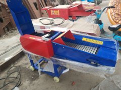 河南鍘草機生產(chǎn)廠家大小型鍘草揉絲機廠家批發(fā)價格 河南鍘草機生產(chǎn)廠家大小型鍘草揉絲機廠家批發(fā)價格